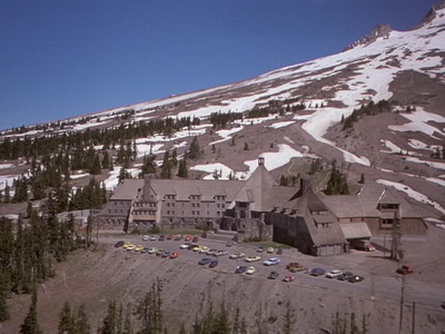 The Shining's Hedge Maze Sets Were Just As Disorienting Behind The