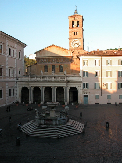 Piazza Santa Maria in Trastevere, Roma